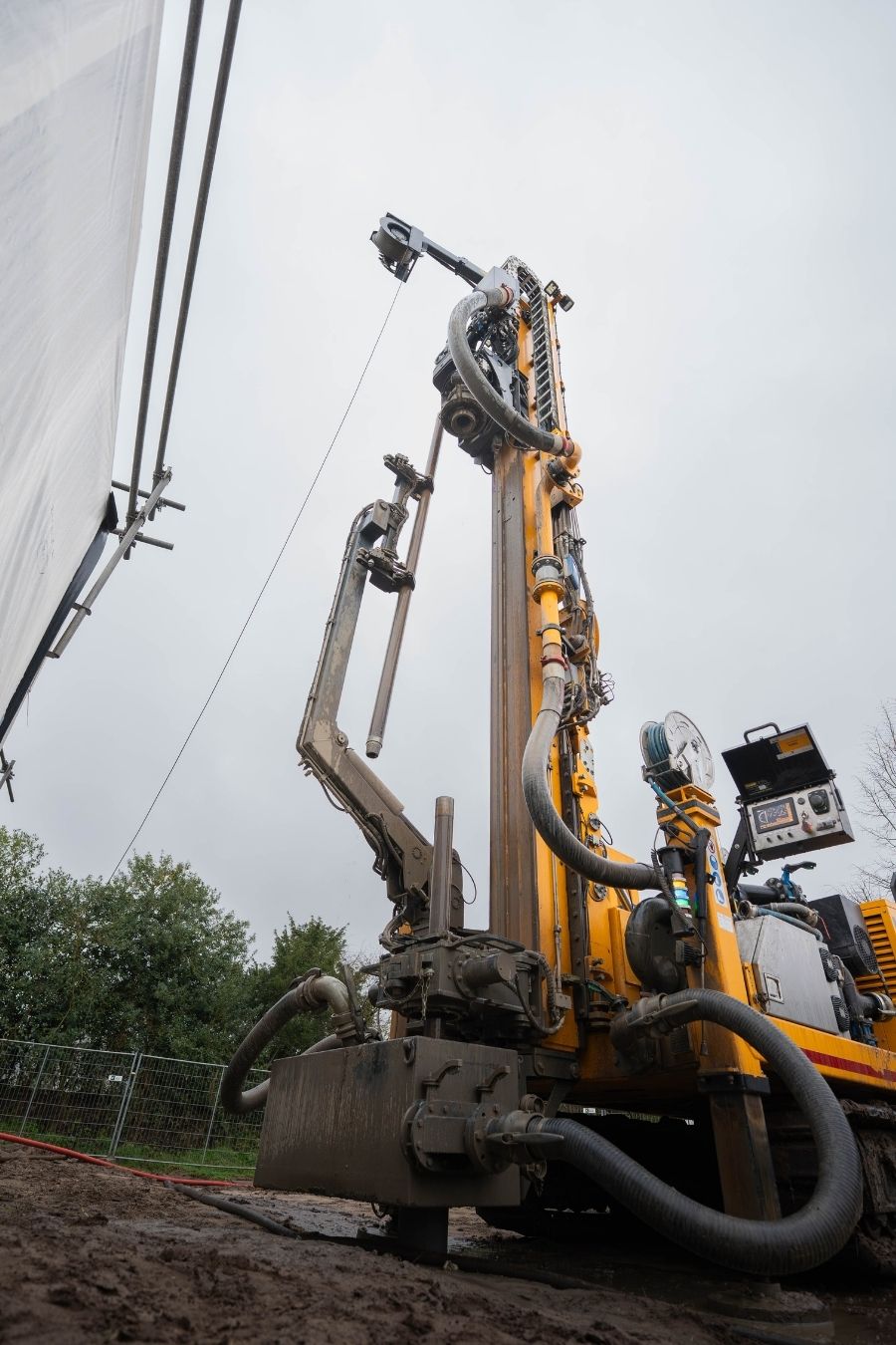 Bronbemaling voor pompput in Creil
